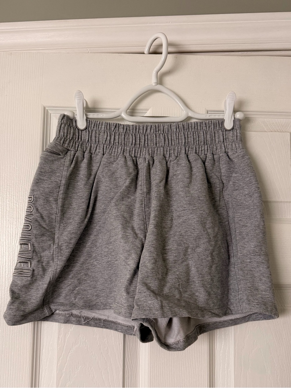 DOYOUEVEN Gray Girls' Athletic Shorts